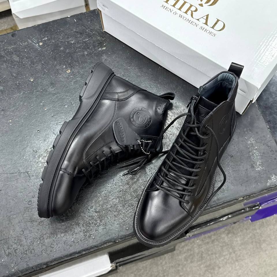 photo_1_2025-12-12_19-39-17 نیم بوت چرمی پانیو - Image 1